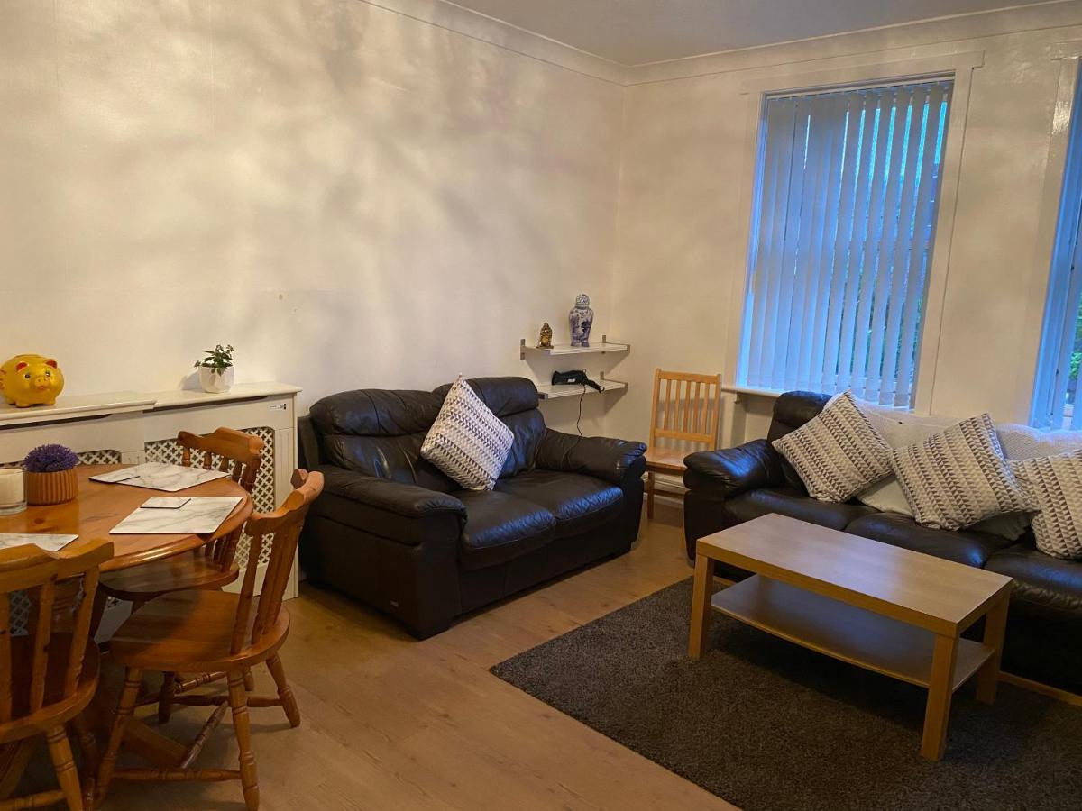 Lovely 2 Bedroom Entire Flat Near Aurther's Seat Appartement Édimbourg